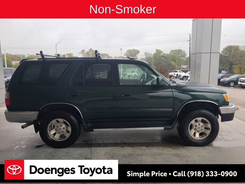 1999 Toyota 4Runner SR5 V6 photo 2