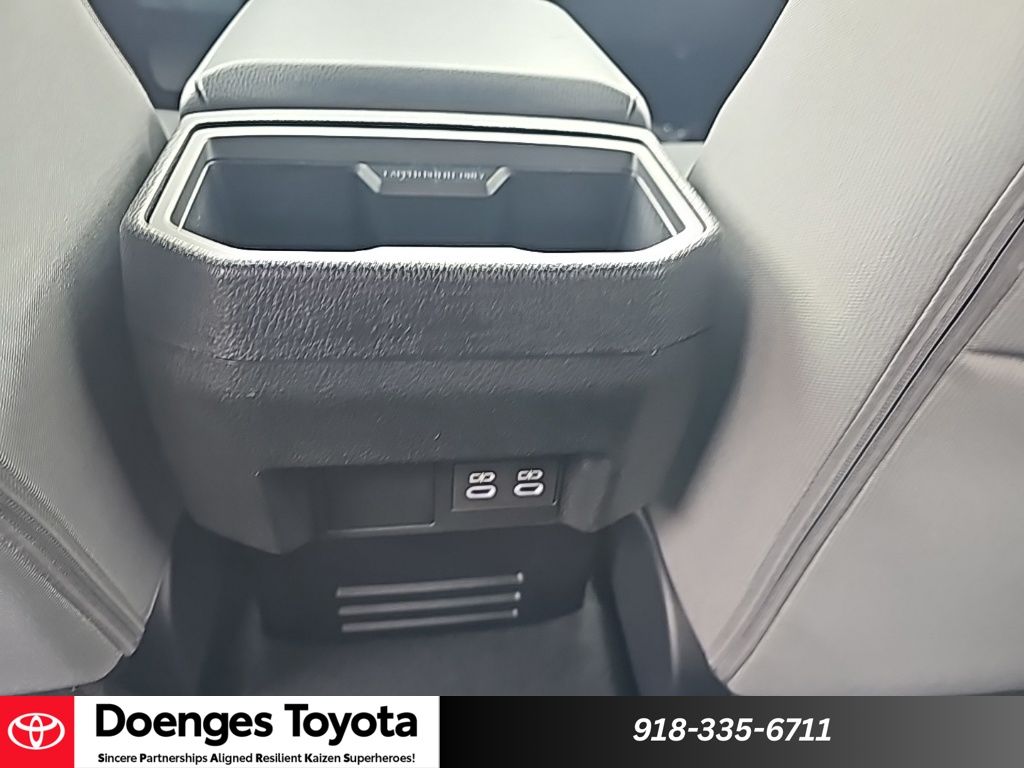 2026 Toyota Tacoma TRD Off Road - Photo 18