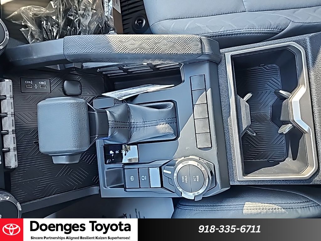 2026 Toyota Tacoma SR5 - Photo 27