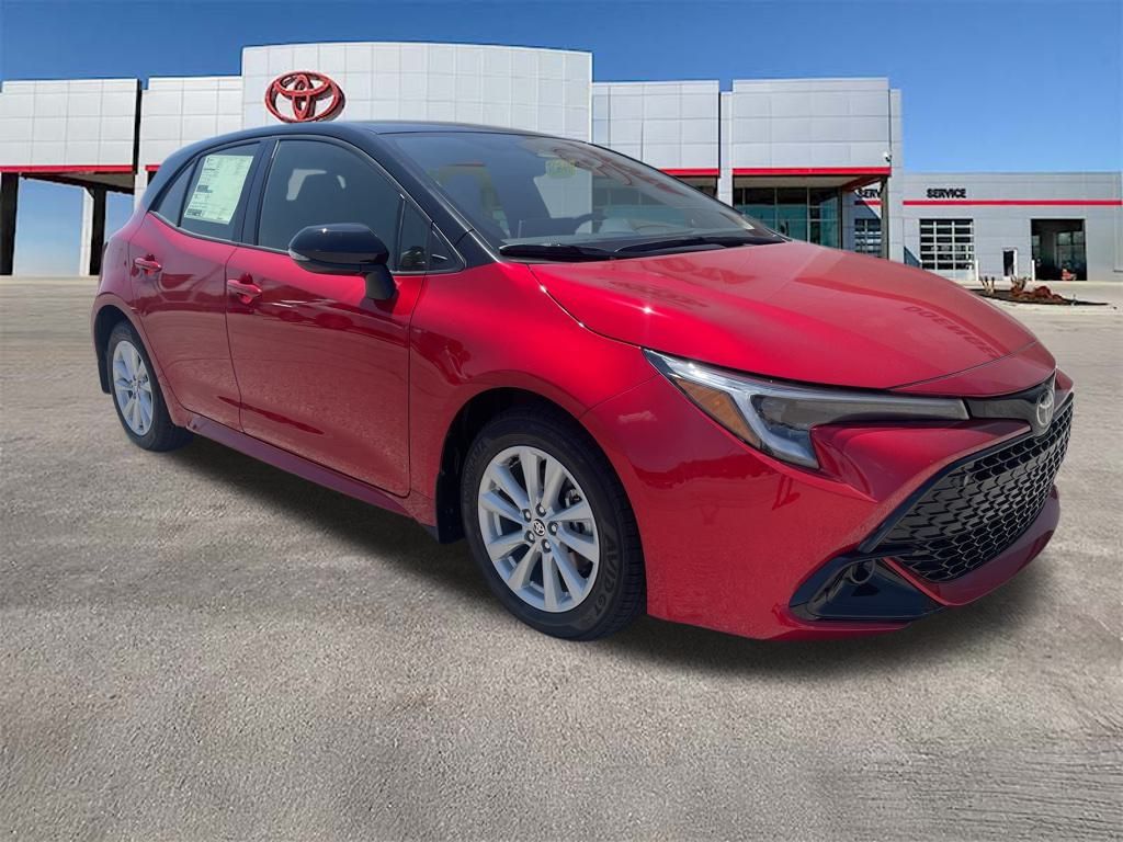 2025 Toyota Corolla Hatchback SE
