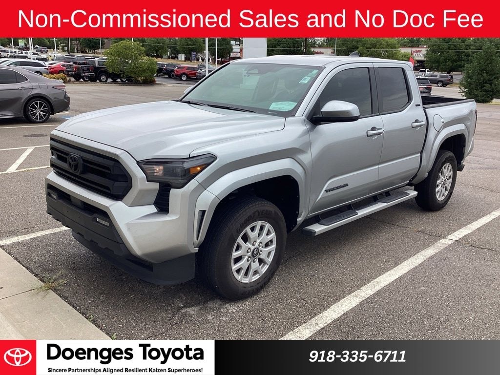 Used 2025 Toyota Tacoma SR5 Truck Double Cab