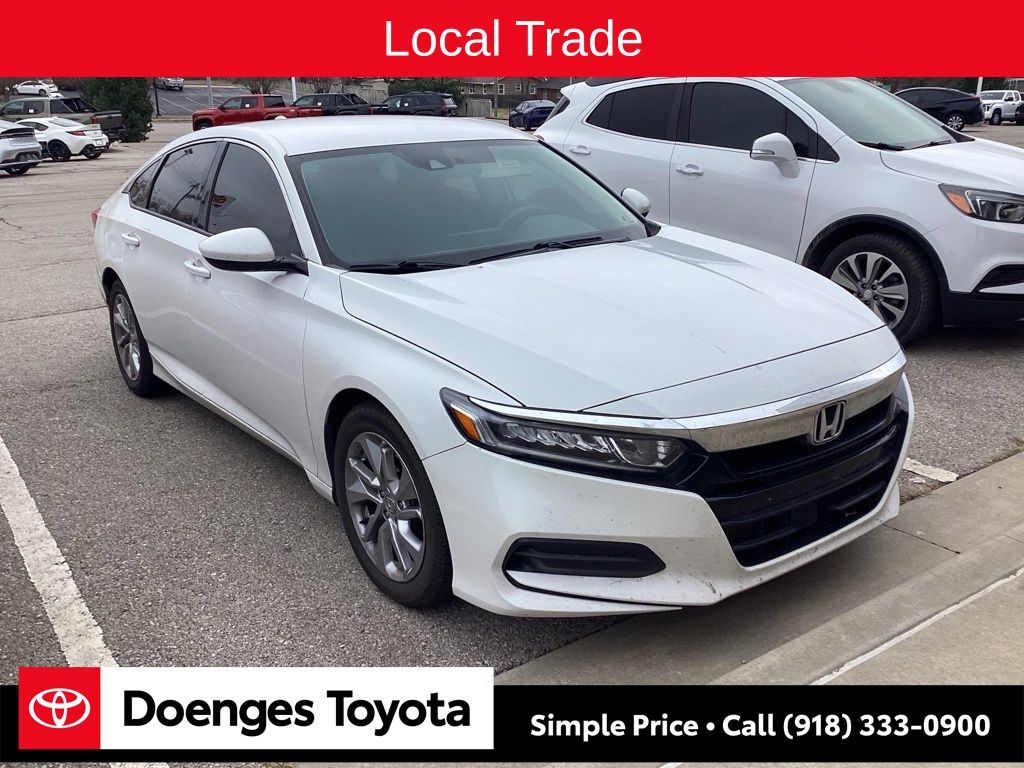 2019 Honda Accord LX's photo