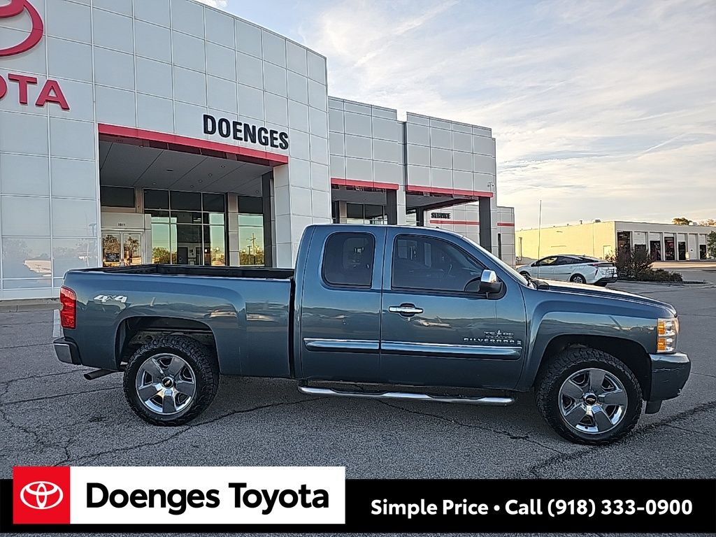 Used 2009 Chevrolet Silverado 1500 1LT with VIN 1GCEK29039Z205335 for sale in Bartlesville, OK