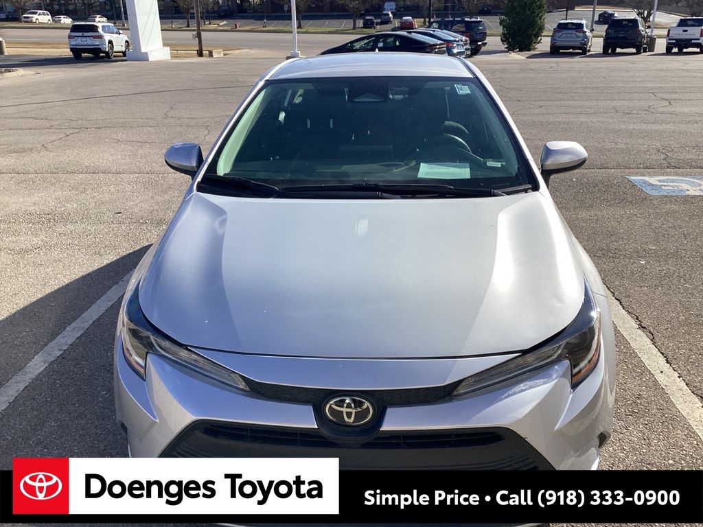 Used 2024 Toyota Corolla LE with VIN 5YFB4MDE0RP141762 for sale in Northfield, Minnesota