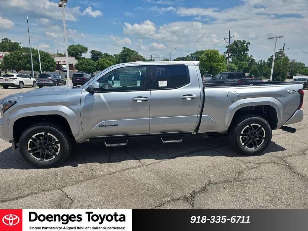 2026 Toyota Tacoma TRD Sport - Photo 8