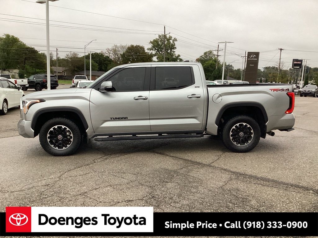2023 Toyota Tundra SR5 photo 3