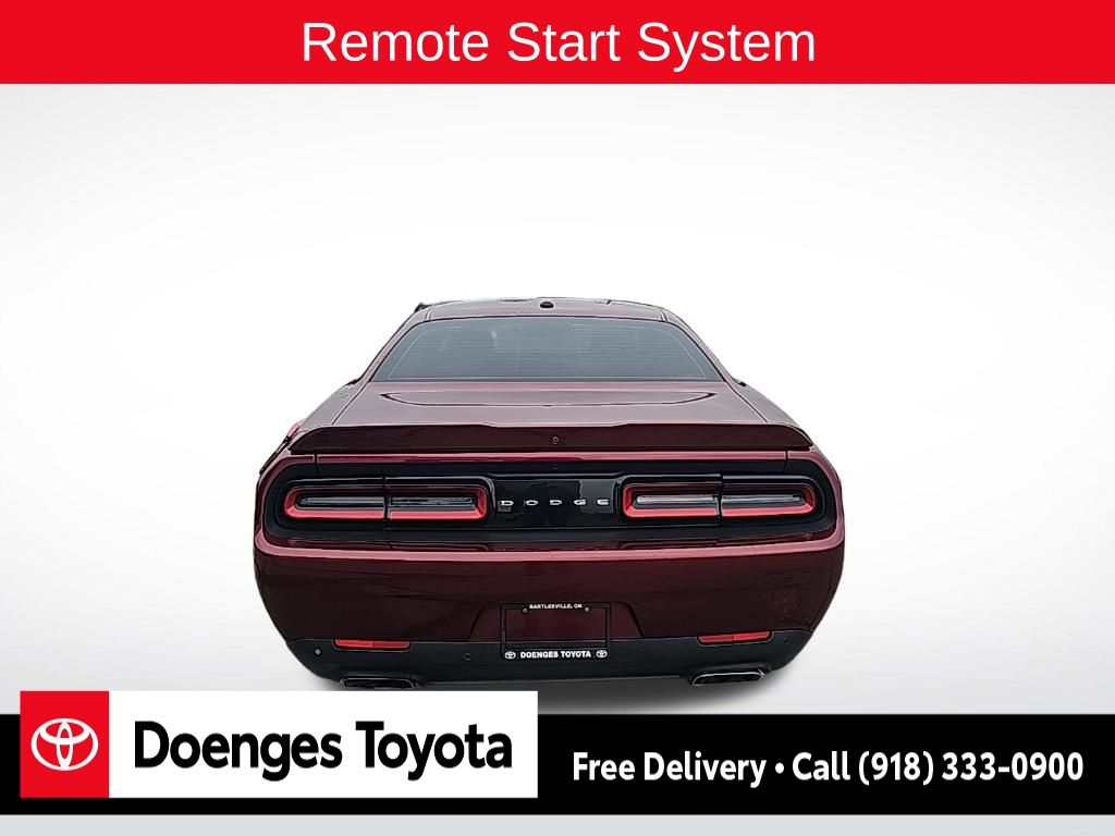 2021 Dodge Challenger R/T photo 4