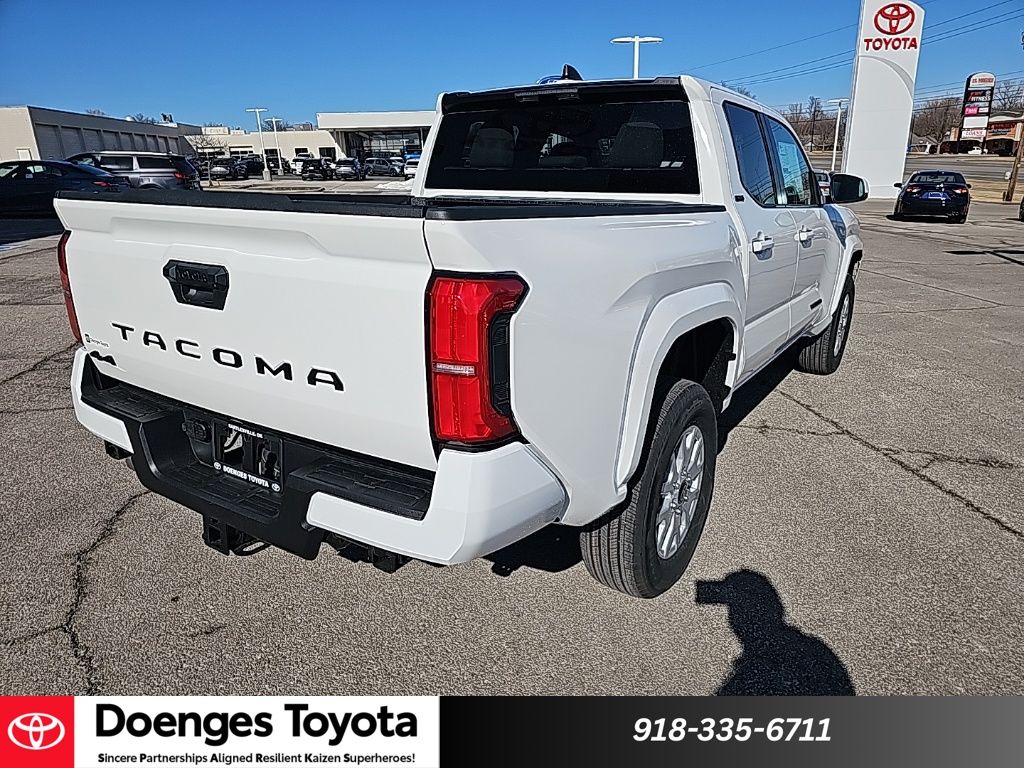 2026 Toyota Tacoma SR5 - Photo 4