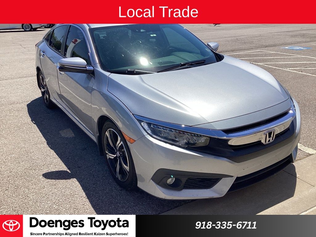 2016 Honda Civic Touring CVT's photo