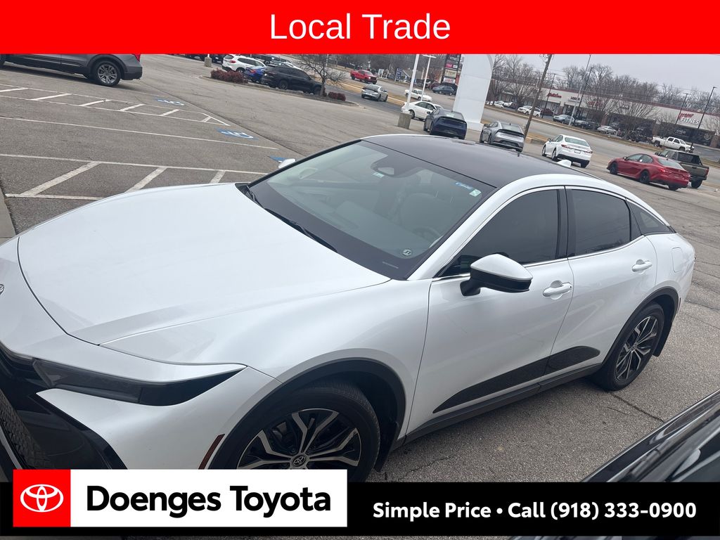 2023 Toyota Crown Limited's photo