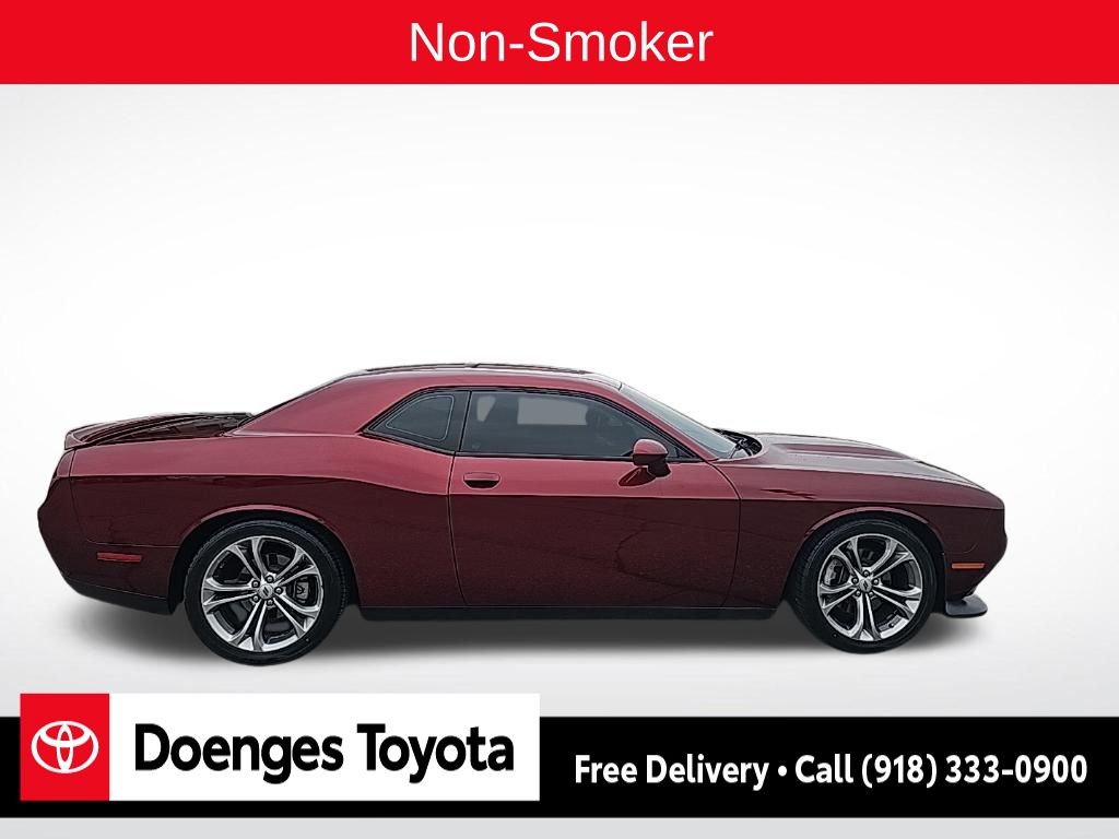 2021 Dodge Challenger R/T photo 2