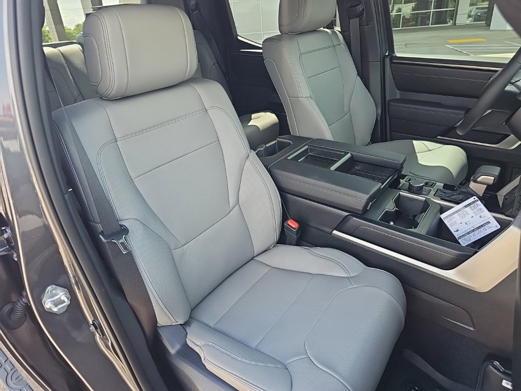 2026 Toyota Tundra SR5 - Photo 24
