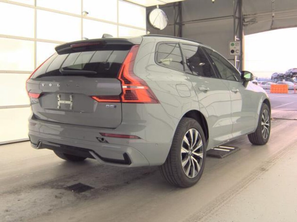 Certified 2025 Volvo XC60 B5 Plus SUV