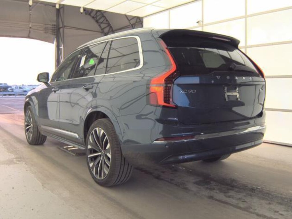 Certified 2025 Volvo XC90 B6 (2025.5) Plus 7-Seater SUV