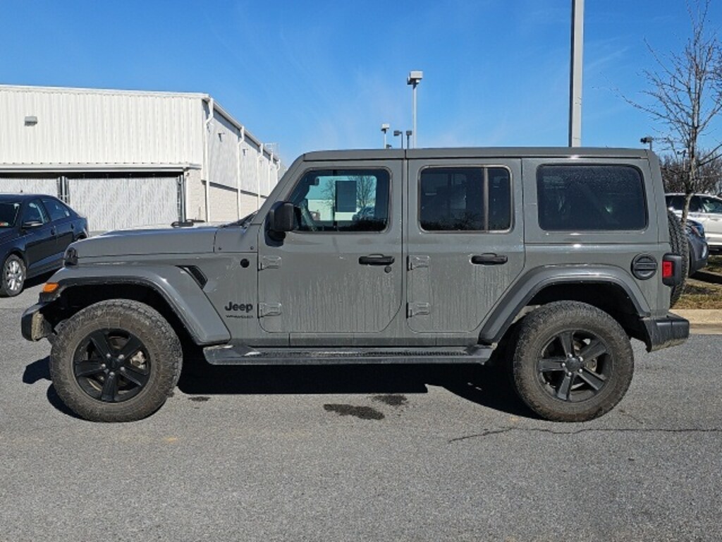 Used 2021 Jeep Wrangler Unlimited Sahara SUV