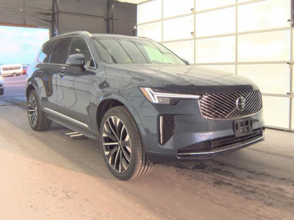 Certified 2025 Volvo XC90 B6 (2025.5) Plus 7-Seater SUV