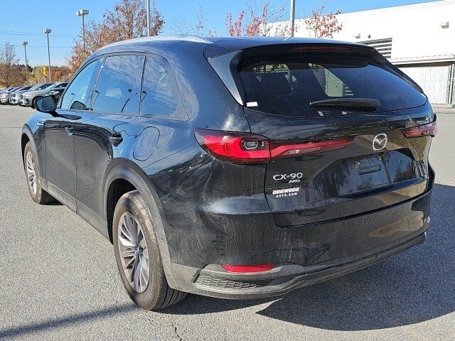 2025 Mazda CX-90 Plug-in Hybrid Preferred photo 4