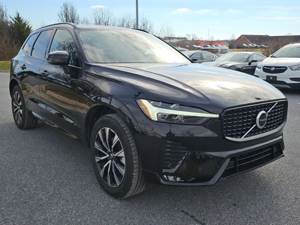 Certified 2025 Volvo XC60 B5 Core SUV