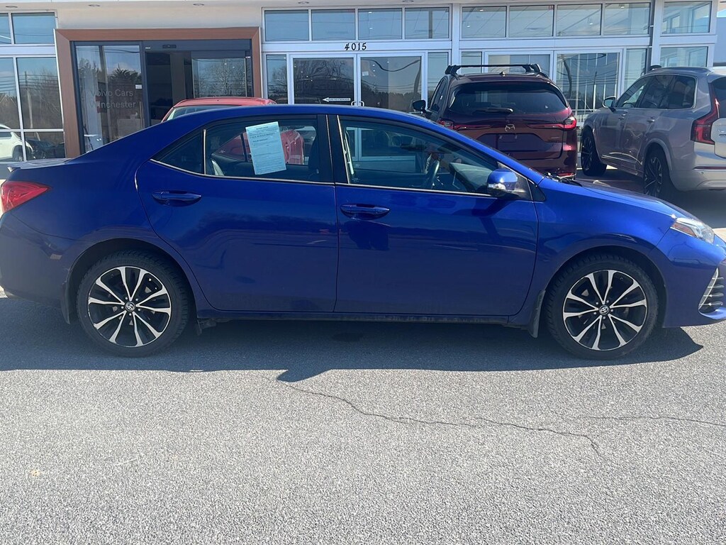 Used 2017 Toyota Corolla SE Sedan