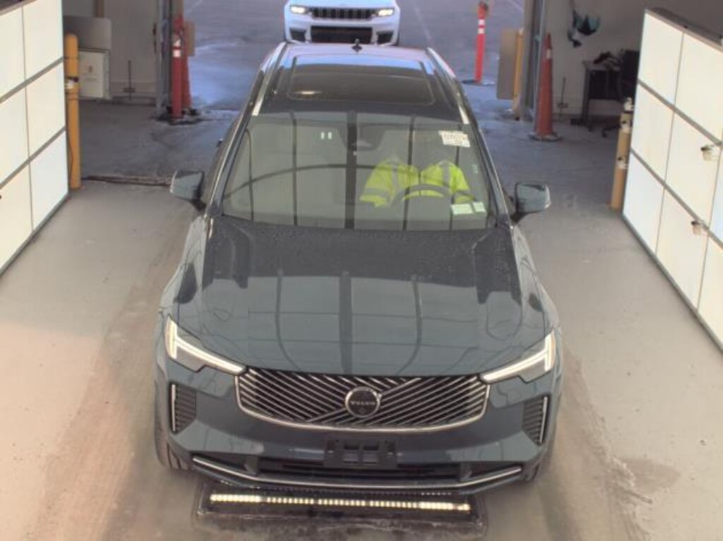 Certified 2025 Volvo XC90 B6 (2025.5) Plus 7-Seater SUV