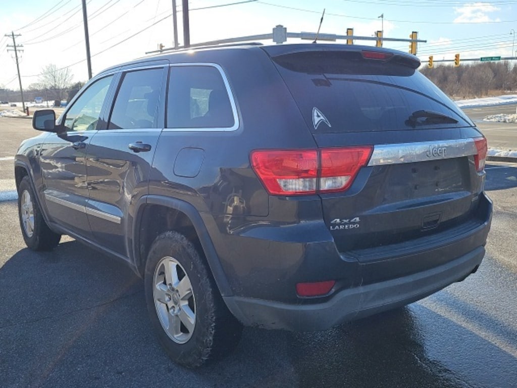 Used 2013 Jeep Grand Cherokee Laredo SUV