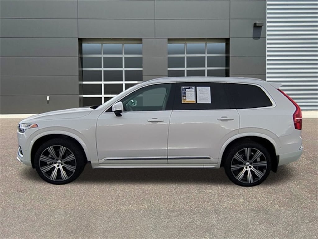 Certified 2024 Volvo XC90 B6 Ultimate Bright 7-Seater SUV