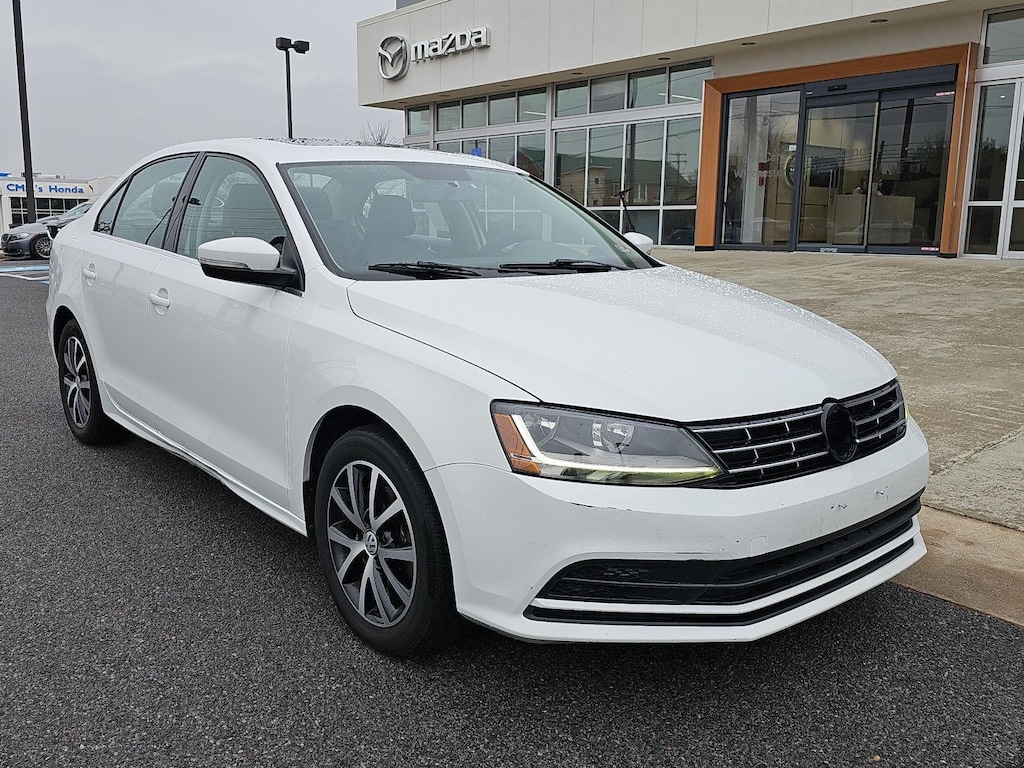 Used 2018 Volkswagen Jetta 1.4T SE Sedan