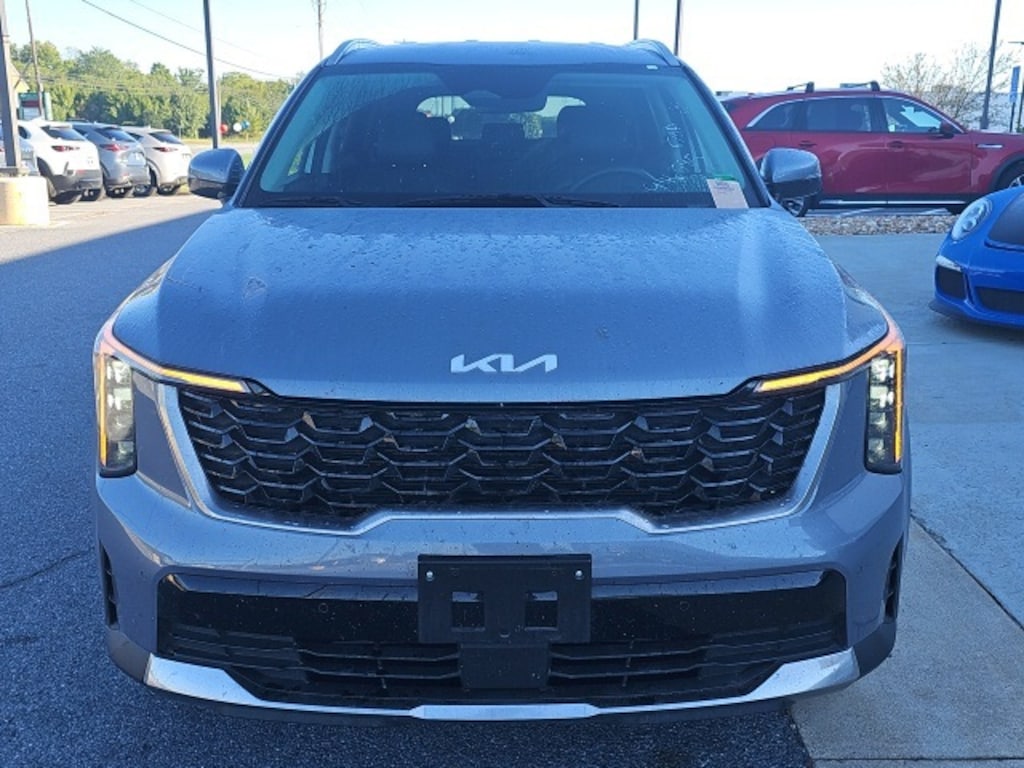Used 2024 Kia Sorento S SUV