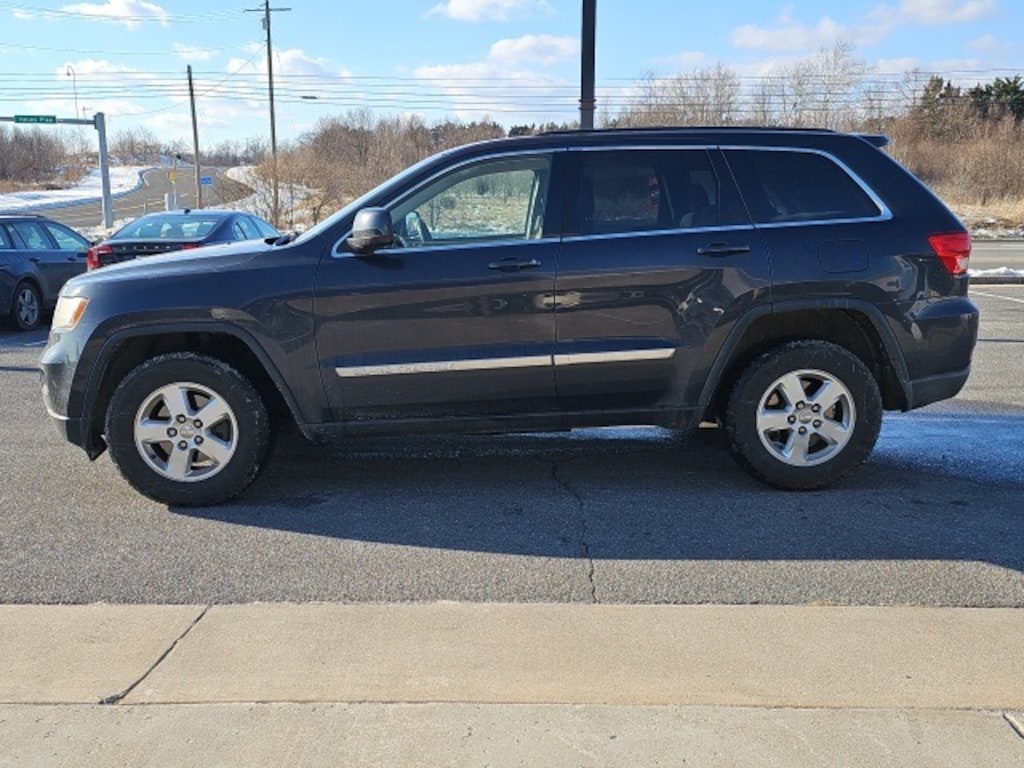Used 2013 Jeep Grand Cherokee Laredo SUV