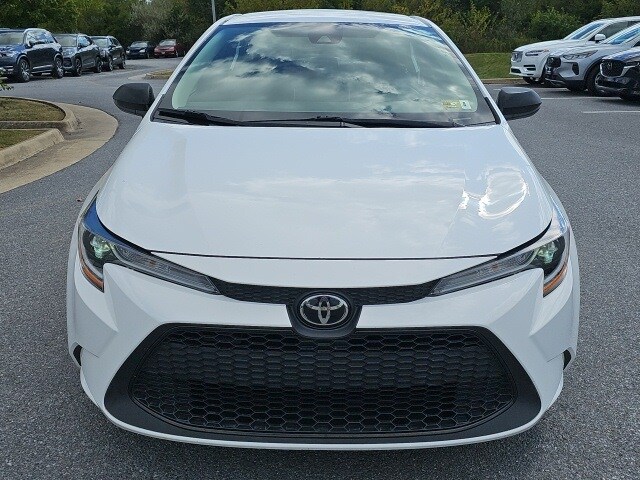 2021 Toyota Corolla LE photo 2