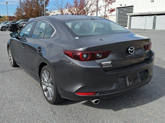 2025 Mazda Mazda3 2.5 s Preferred photo 4