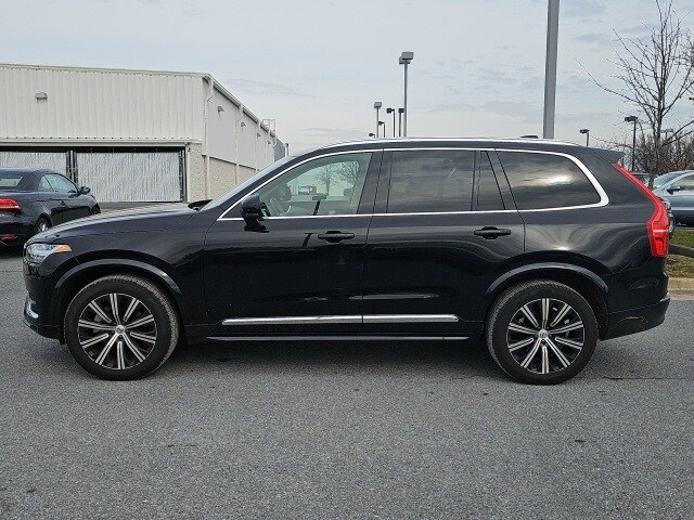 2024 Volvo XC90 B5 Core photo 3