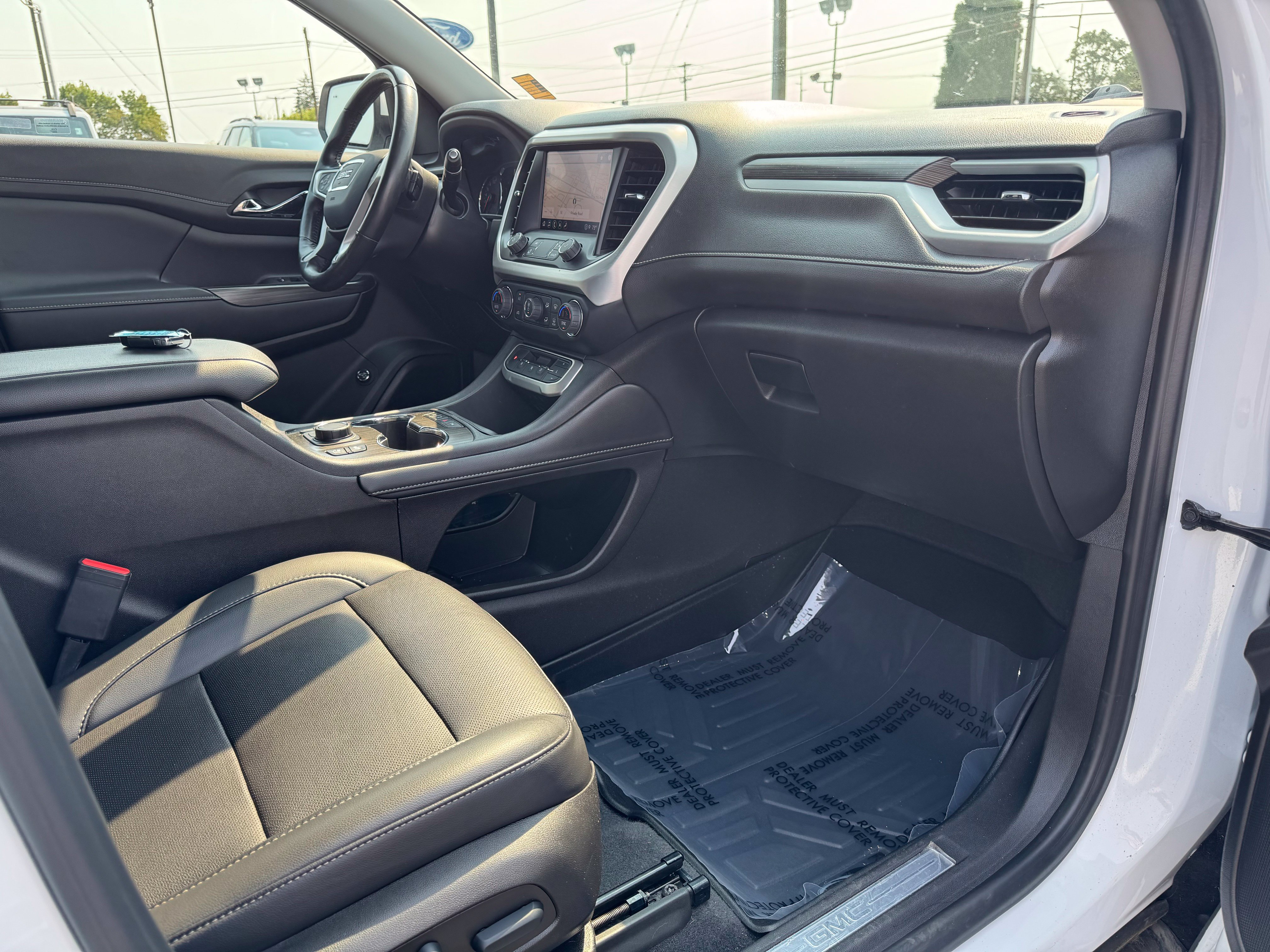 2022 GMC Acadia SLT - Photo 25