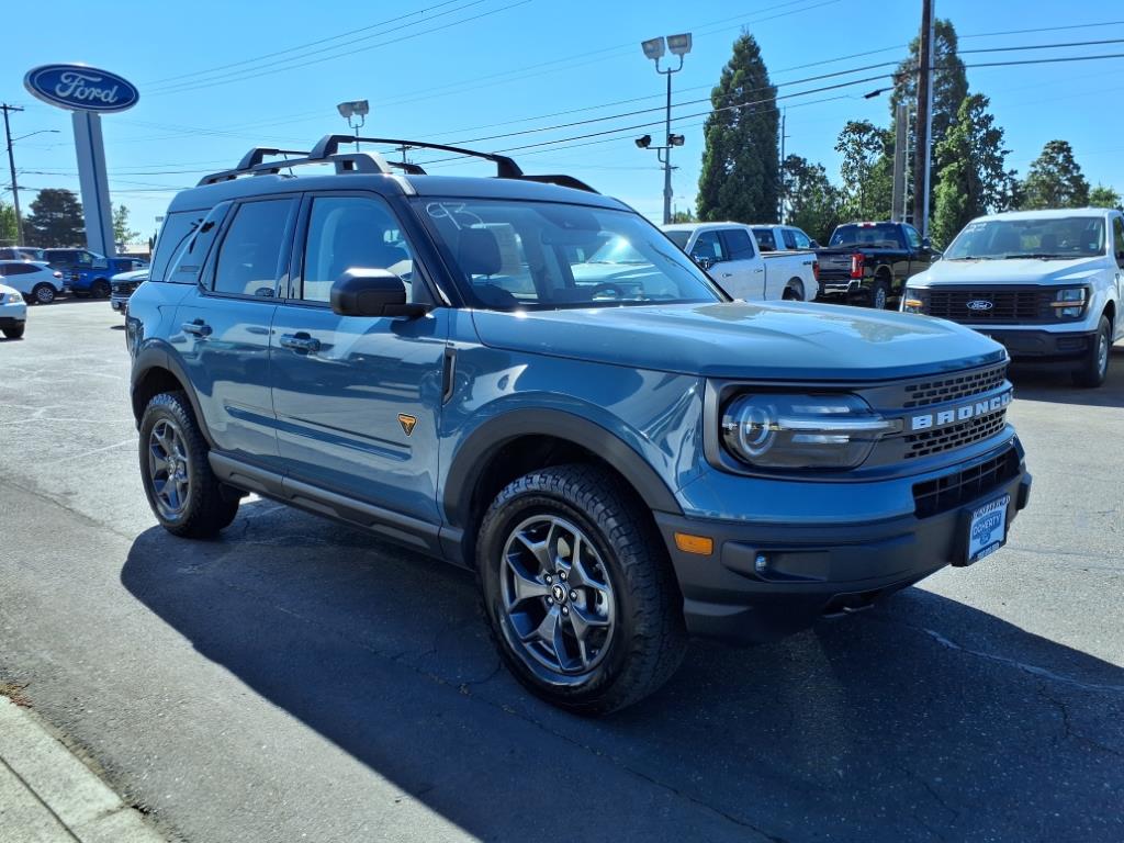 2022 Ford Bronco Sport Badlands photo 2