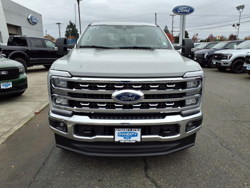 Used 2026 Ford F-250 Lariat Crew Cab Short Bed Truck