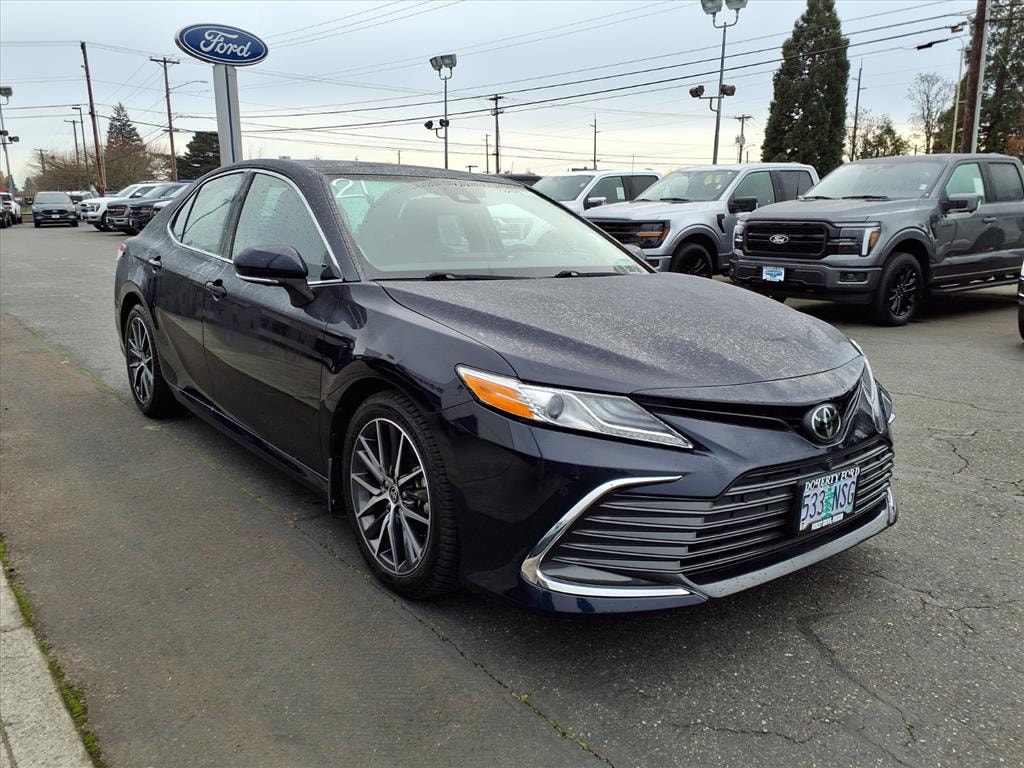 Used 2022 Toyota Camry XLE Sedan