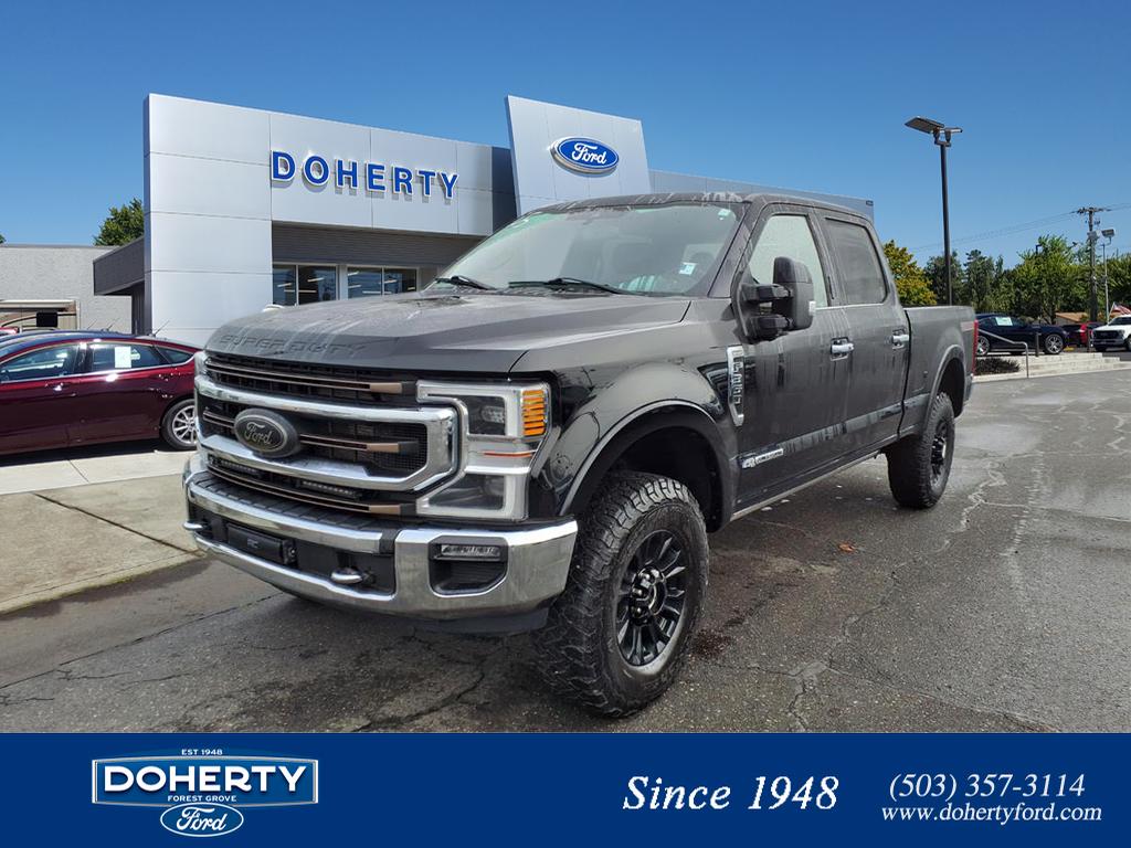 2022 Ford F-350 Super Duty King Ranch's photo