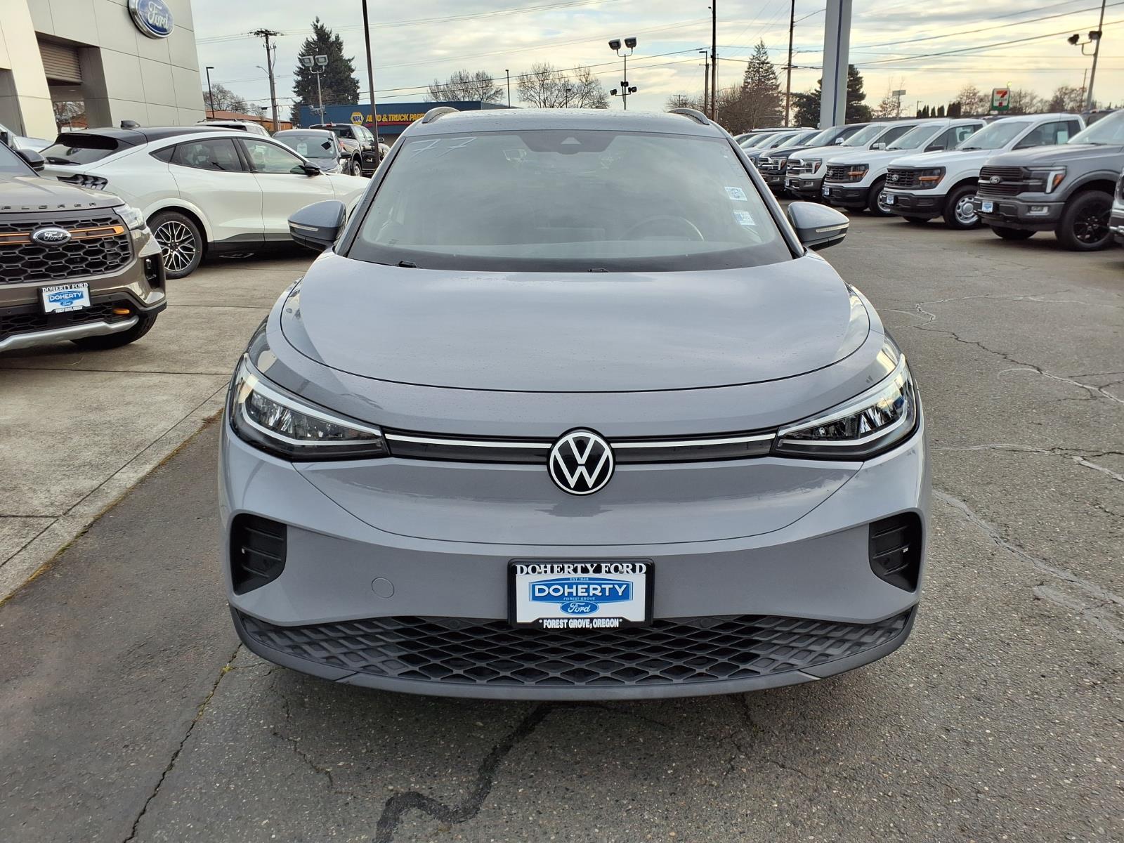 Used 2021 Volkswagen ID.4 PRO with VIN WVGRMPE29MP057577 for sale in Forest Grove, OR