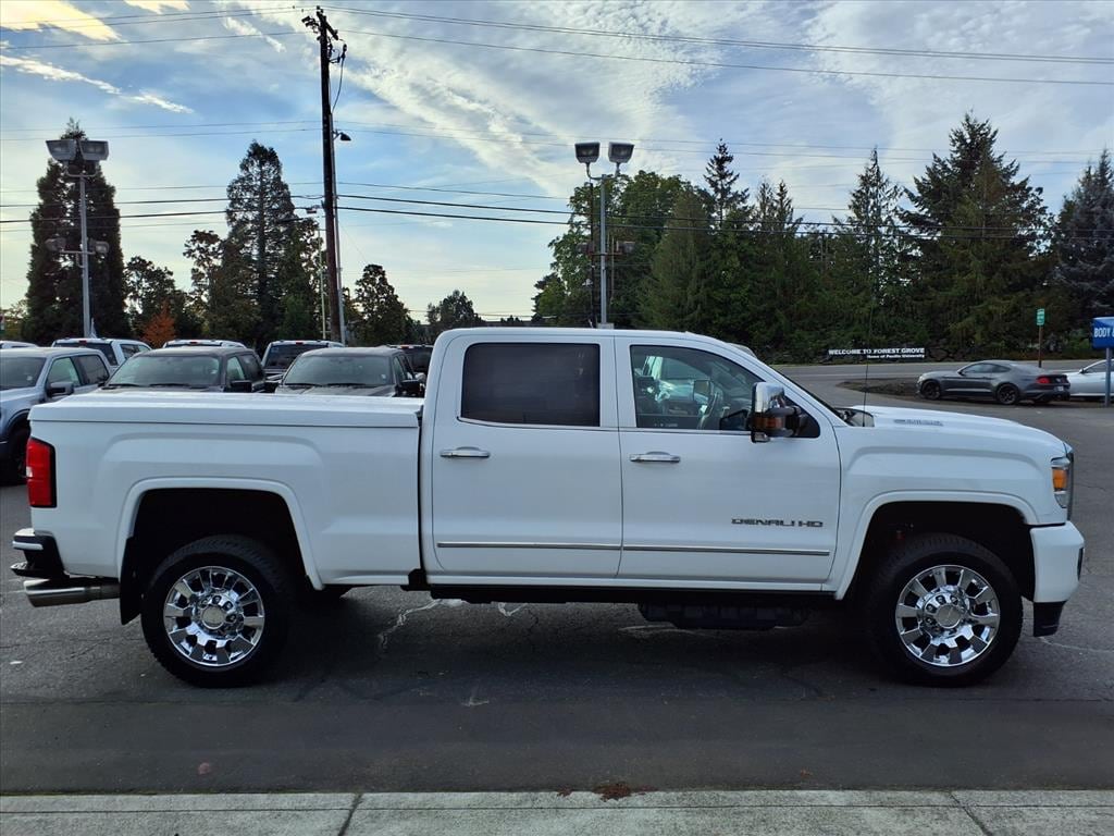 Used 2019 GMC Sierra 2500HD Denali Truck