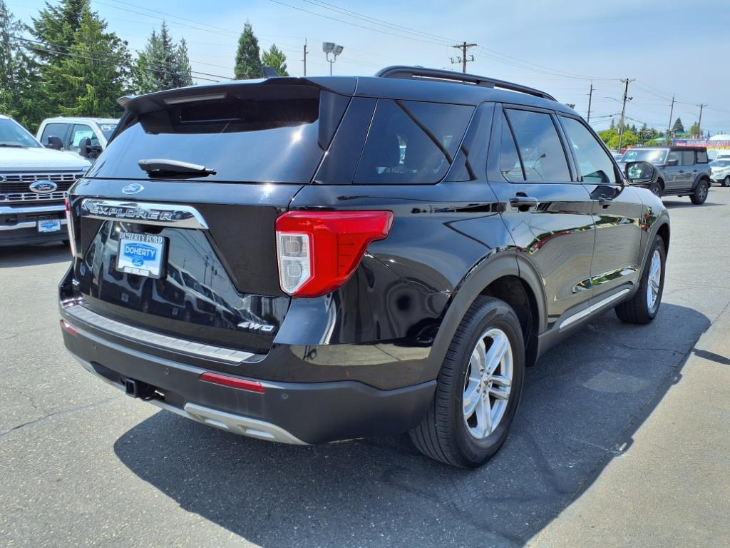 2022 Ford Explorer XLT photo 4