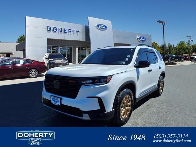 2024 Honda Pilot TrailSport AWD's photo