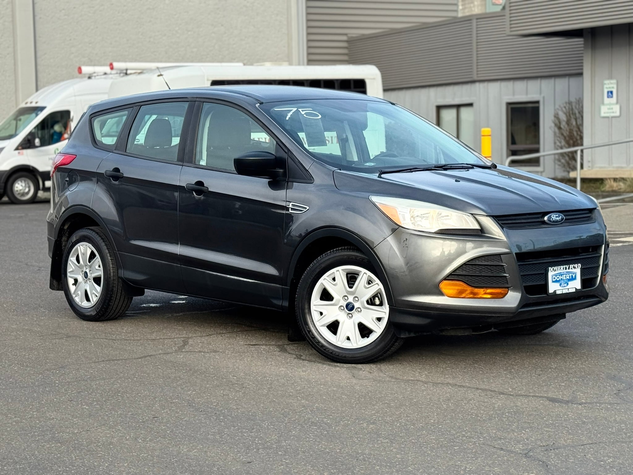 2016 Ford Escape S's photo