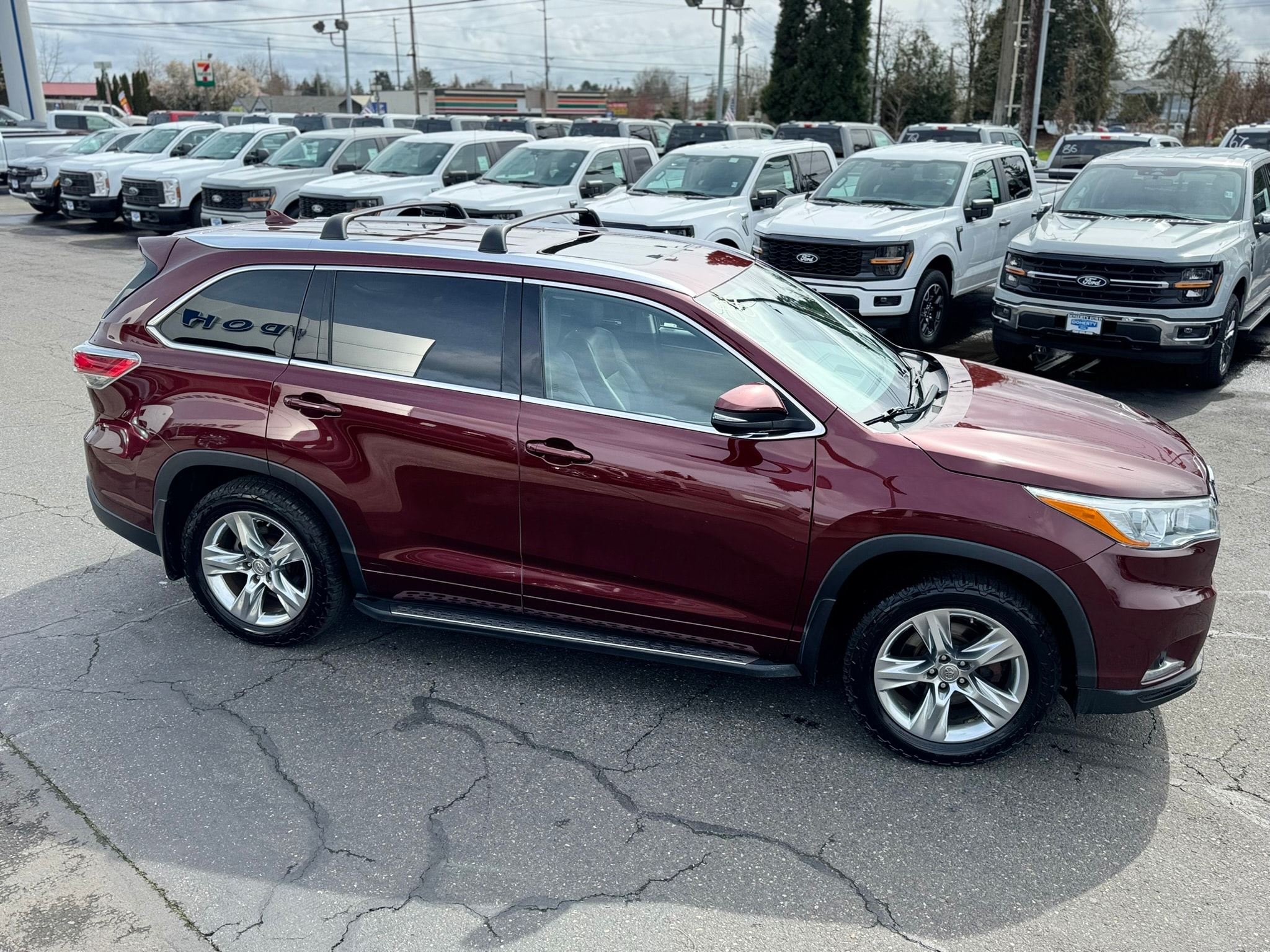 Used 2015 Toyota Highlander Limited with VIN 5TDDKRFH7FS073188 for sale in Forest Grove, OR