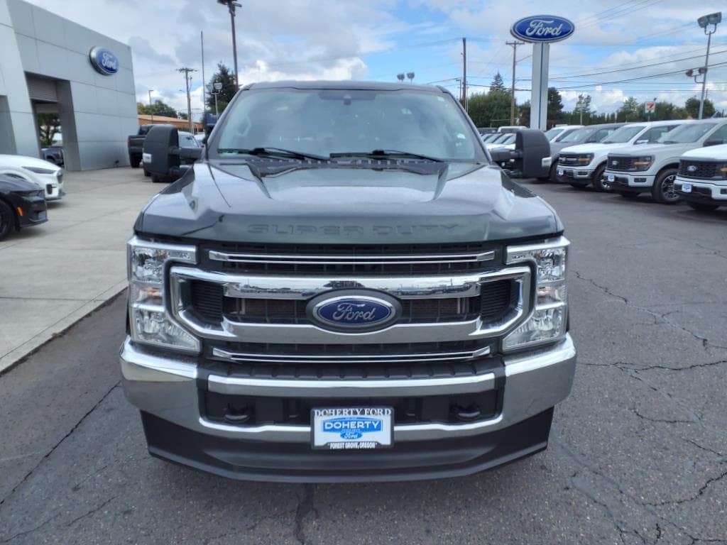 Used 2022 Ford F-350 Super Duty XL with VIN 1FT8X3BT8NEC49552 for sale in Forest Grove, OR