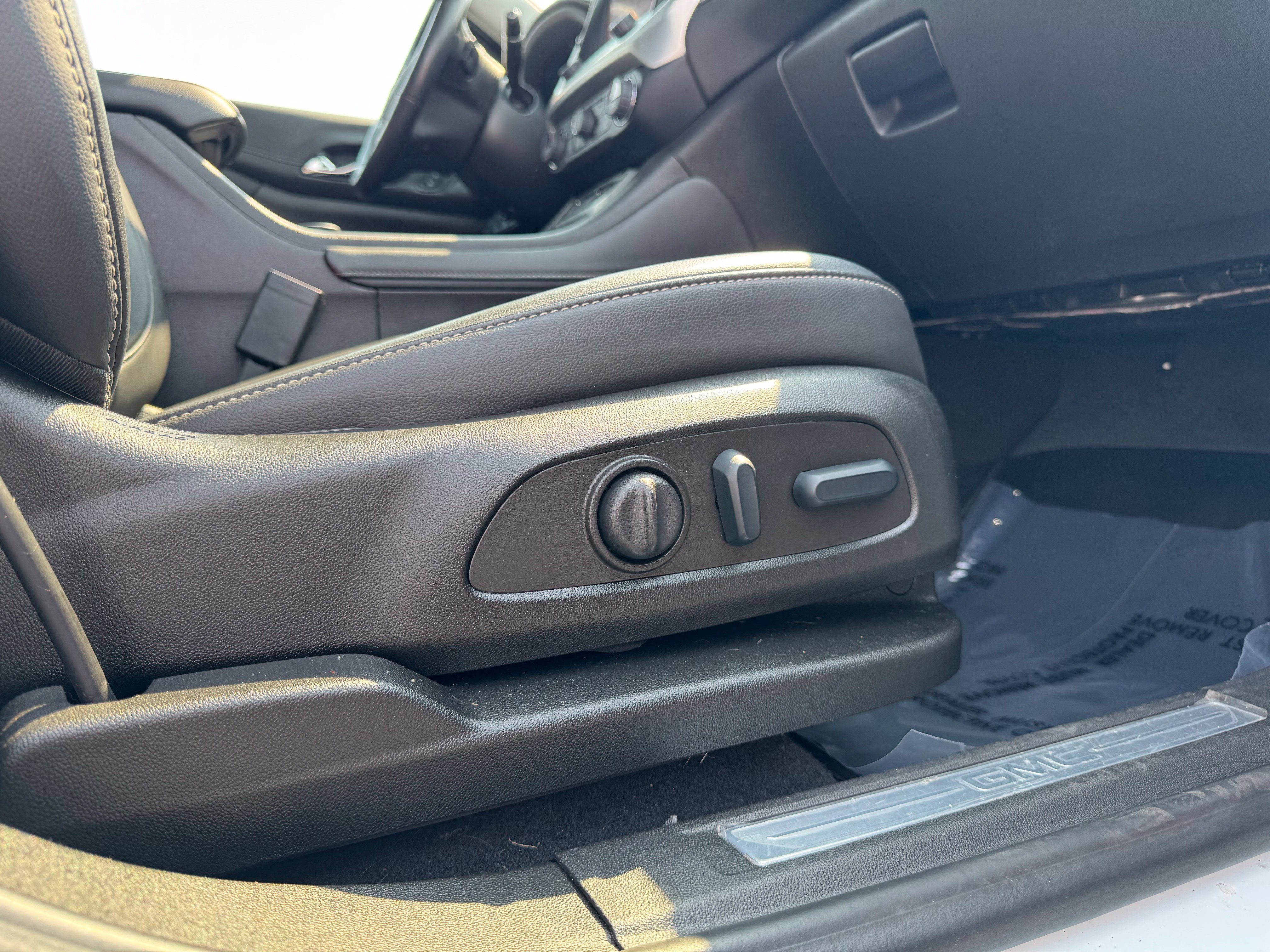 2022 GMC Acadia SLT - Photo 58