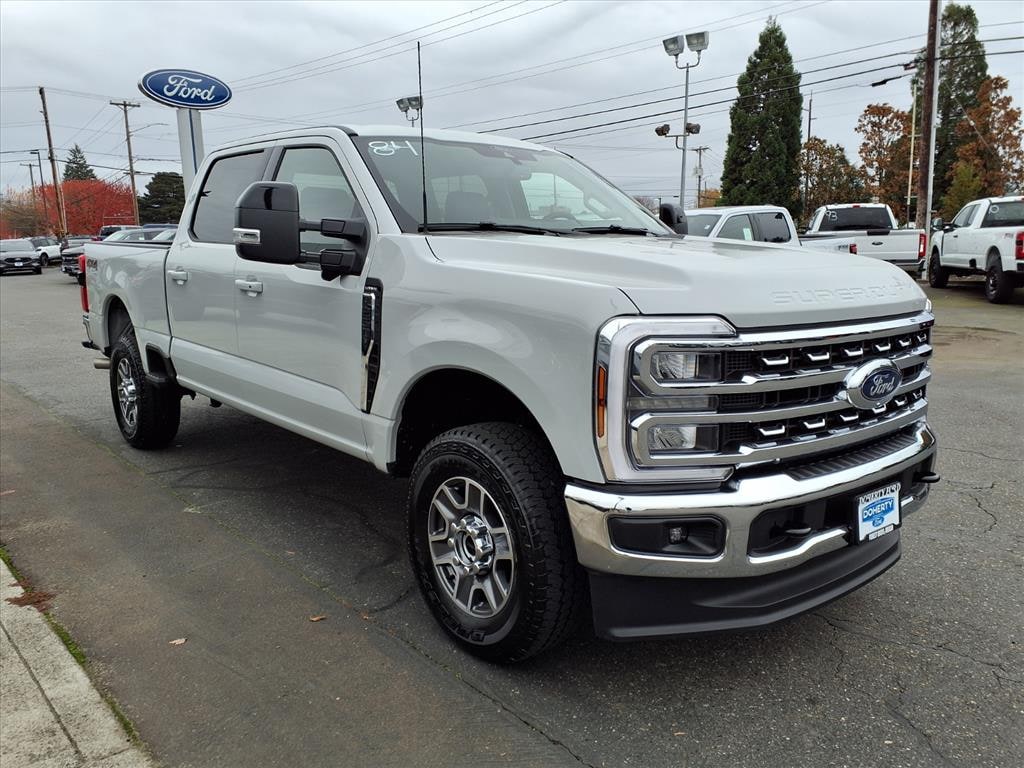 Used 2026 Ford F-250 Lariat Crew Cab Short Bed Truck