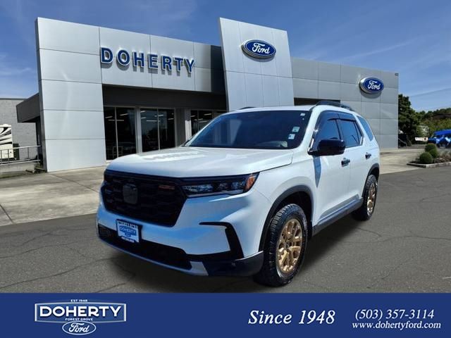 2024 Honda Pilot TrailSport AWD's photo