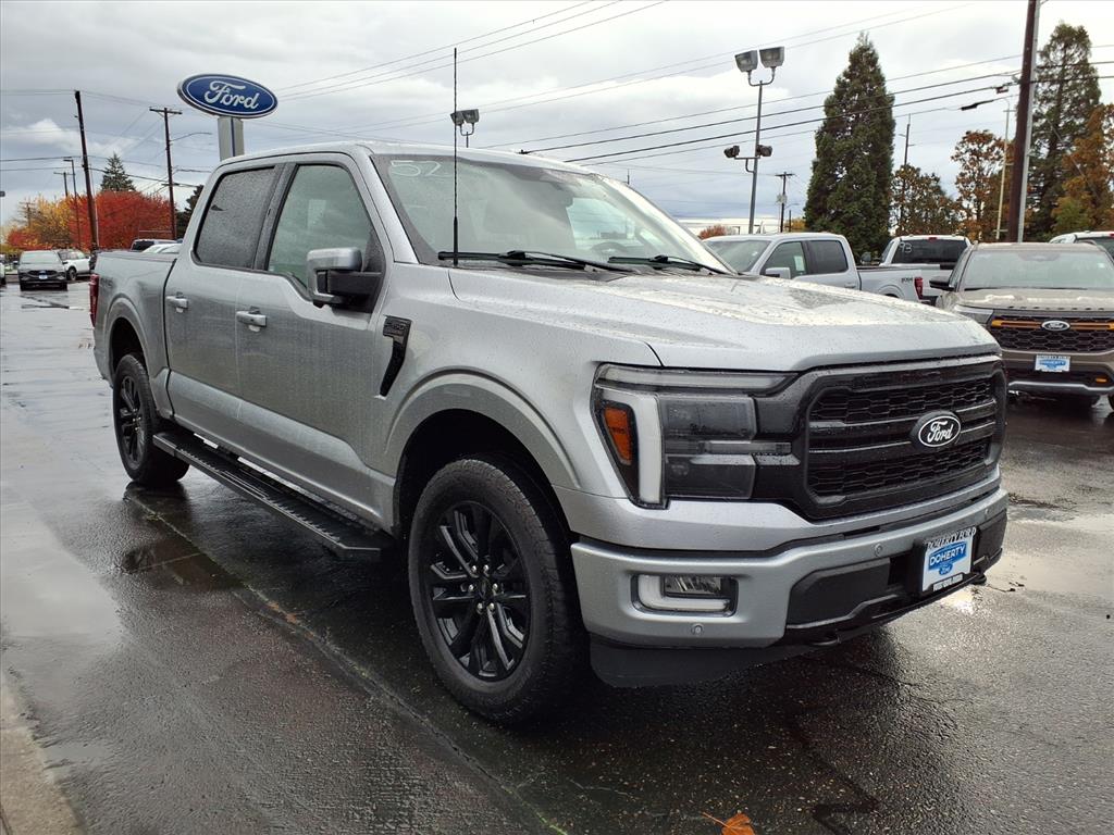 2024 Ford F-150 Lariat photo 3
