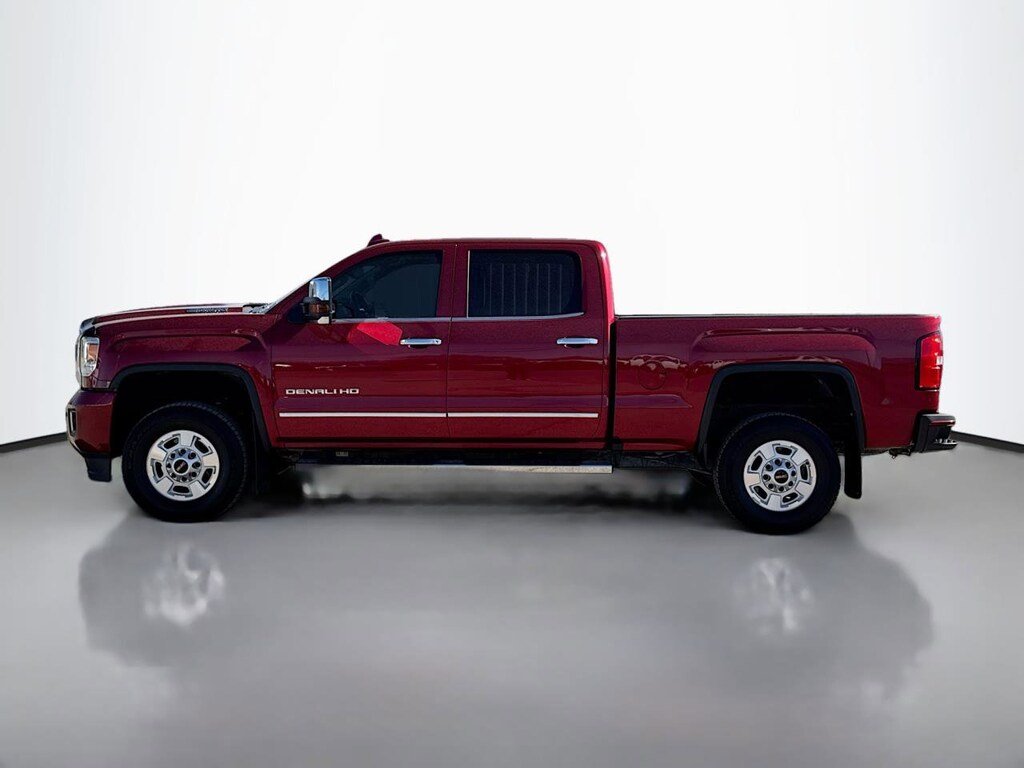 Used 2019 GMC Sierra 2500HD Denali Crew Cab Pickup