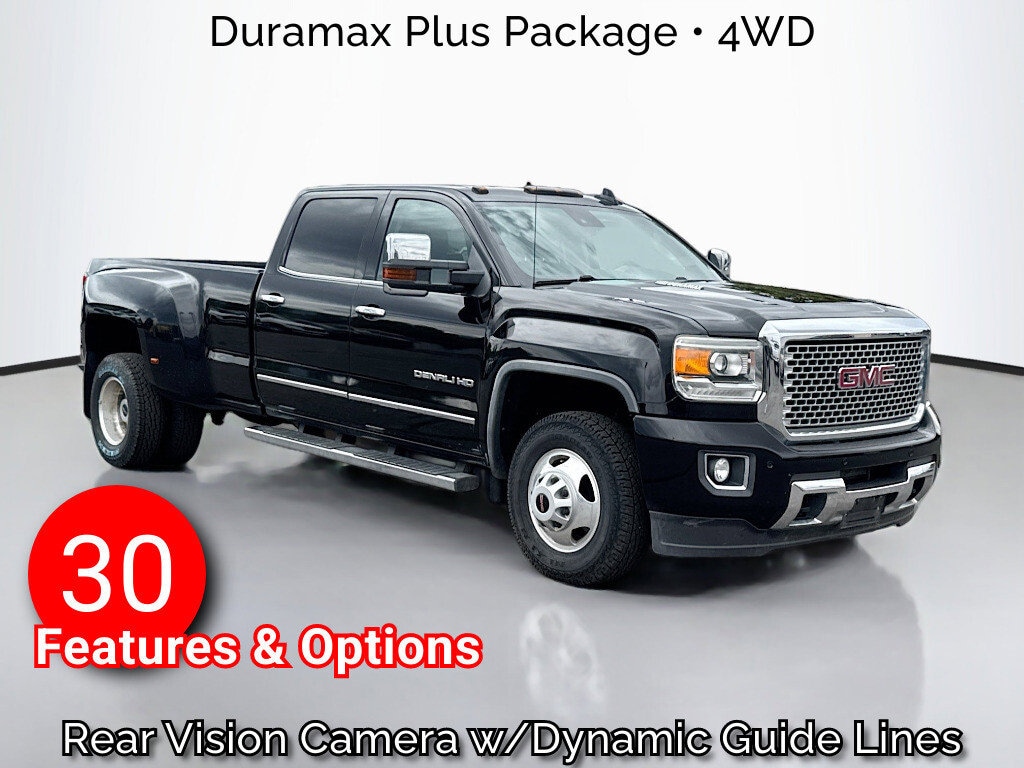 2015 GMC Sierra 4WD Crew Cab Standard Box SRW's photo